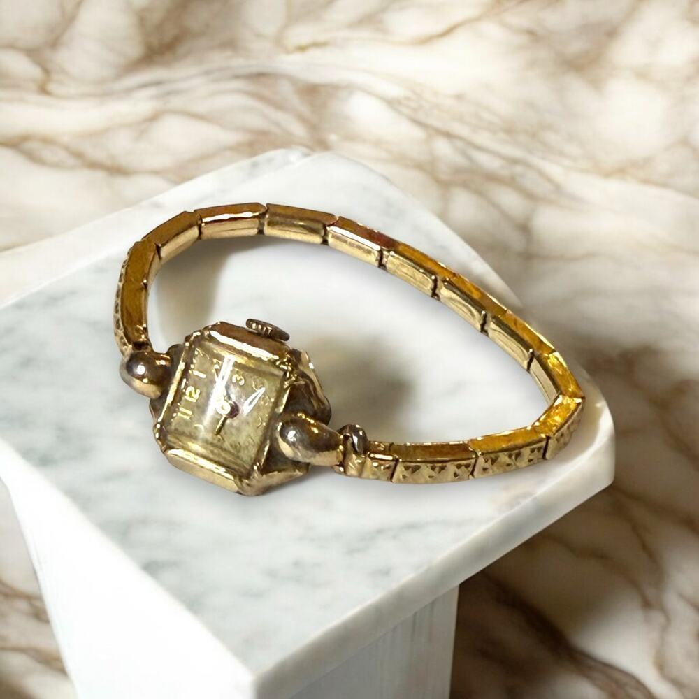 Vintage Broadway Wristwatch Womens 10 kt Yellow Rolled Gold Plate Wind WORKS